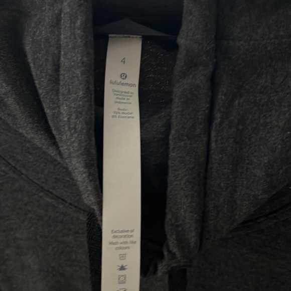 Lululemon Twisted and Tucked Long sleeve gray pullover drawstring sweatshirt 4 - Picture 3 of 11